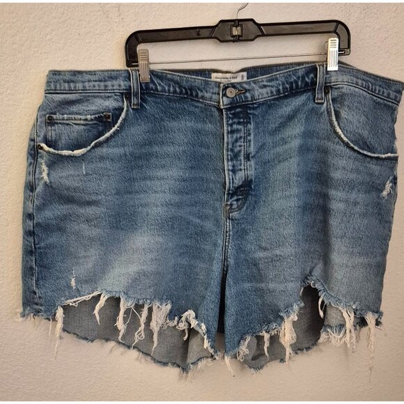 Abercrombie & Fitch Med Wash Hi Rise Dad Distressed Cut Off Shorts Sz22 GUC - Picture 1 of 9